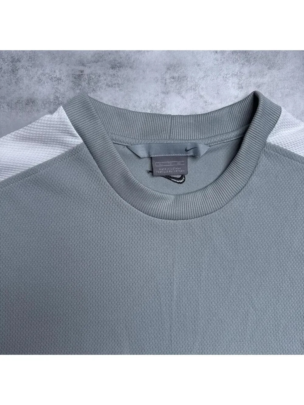 Y2K Nike Grey Jersey 00s t shirt